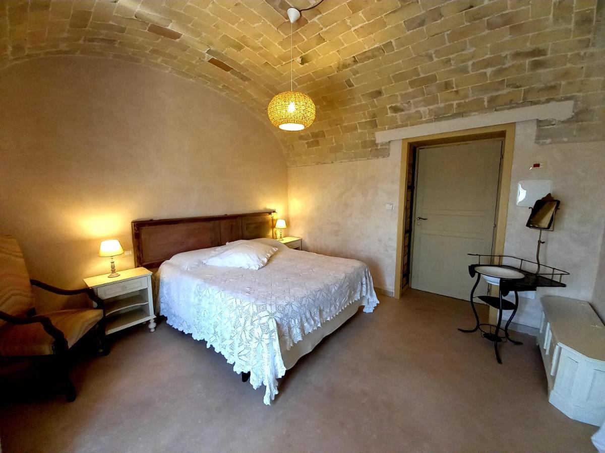 La Casa Dalle Finestre Blu 아바테지오 외부 사진