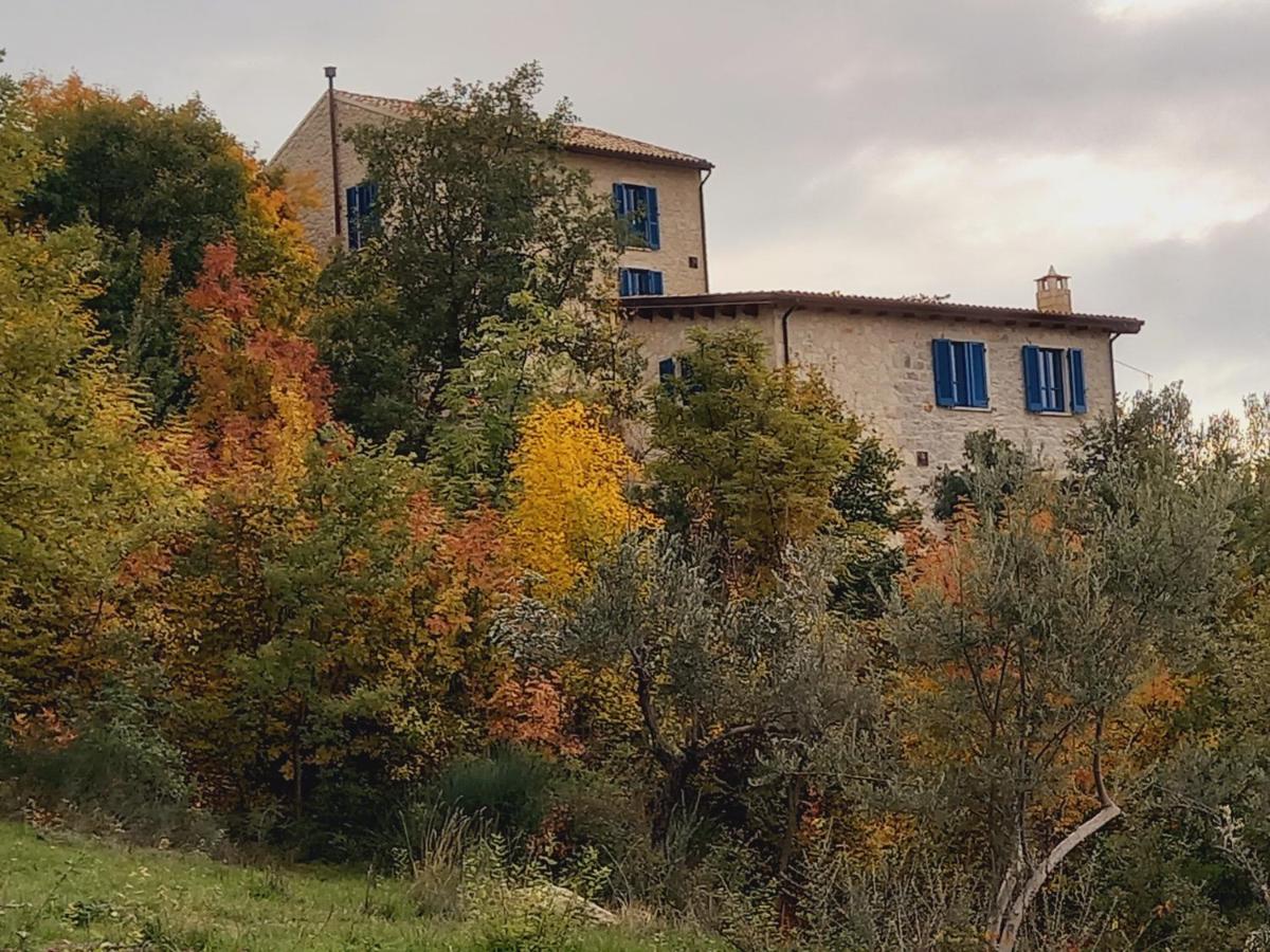 La Casa Dalle Finestre Blu 아바테지오 외부 사진