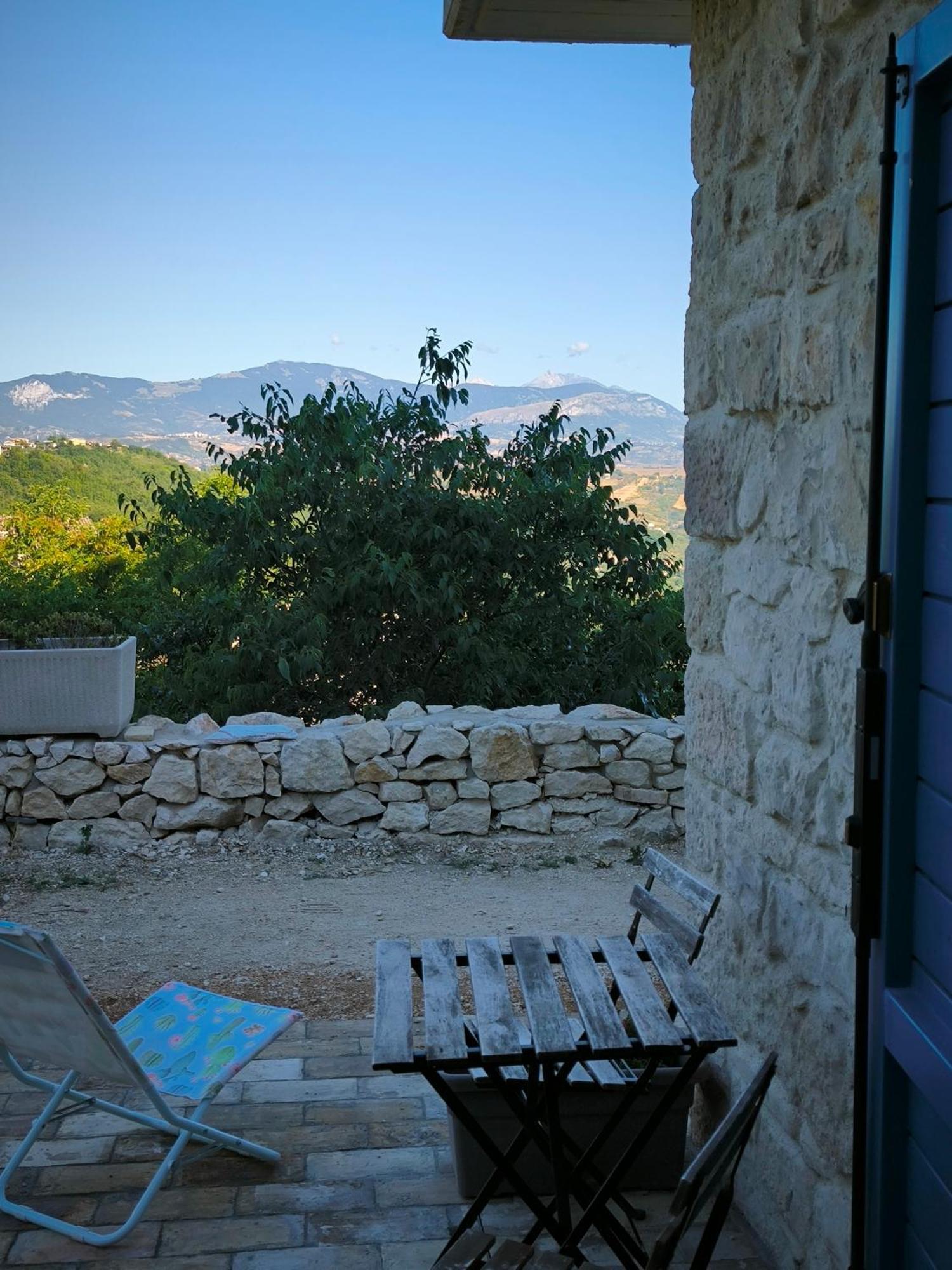 La Casa Dalle Finestre Blu 아바테지오 외부 사진